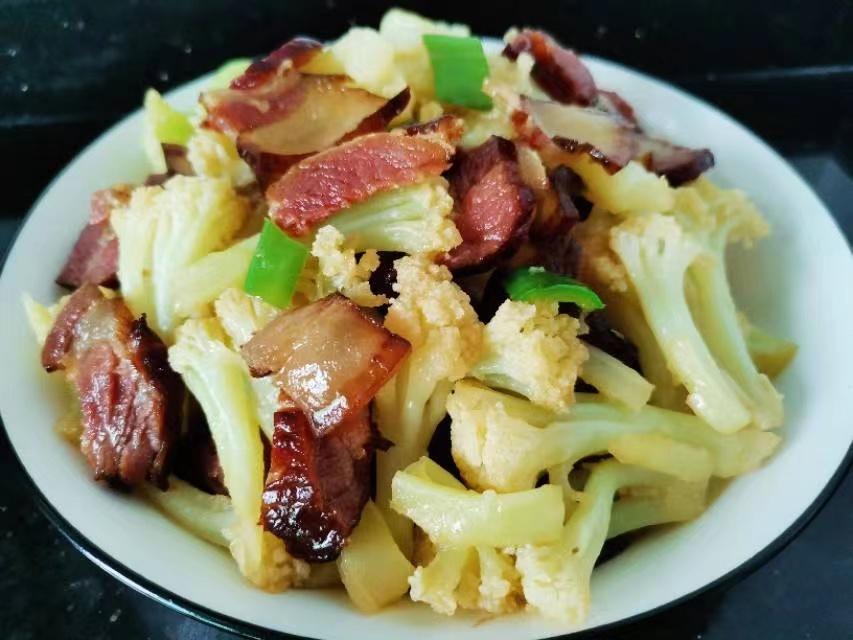 花菜腊肉