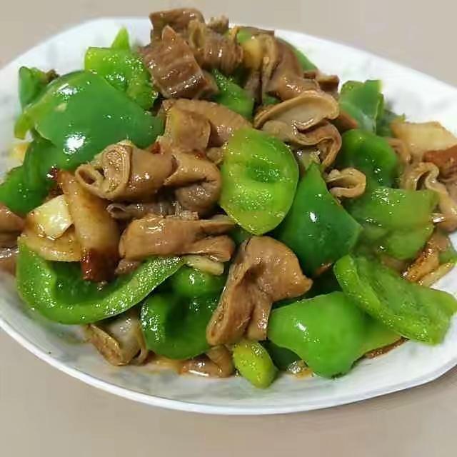 青椒炒肥肠